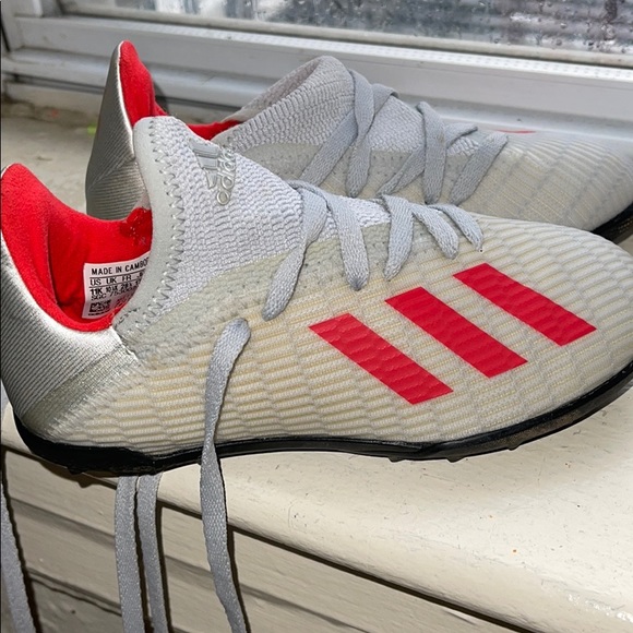 Little girls size 11k adidas sneakers - Picture 1 of 7